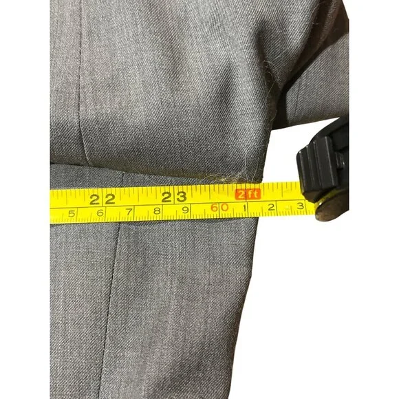 Calvin Klein Mens Gray 2-Piece Suit 46L Jacket & Pants 100% Wool Classic Fit - Picture 11 of 16